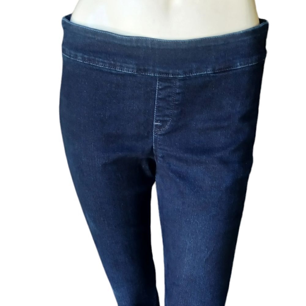 7006914...Abercrombie & Fitch Pull-On Skinny Jeans Size L, 28" 28"Inseam 9"Rise